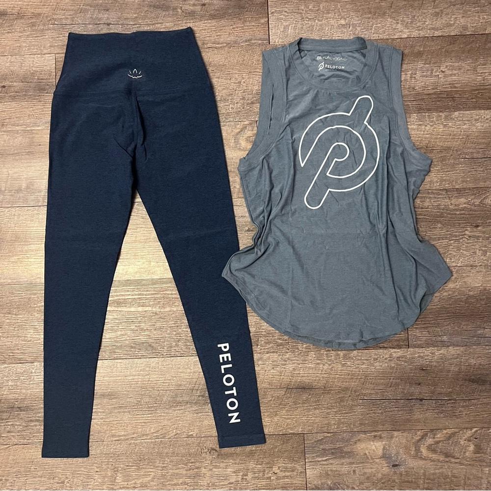 Beyond Yoga x PELOTON Navy Leggings & Tank Set XS